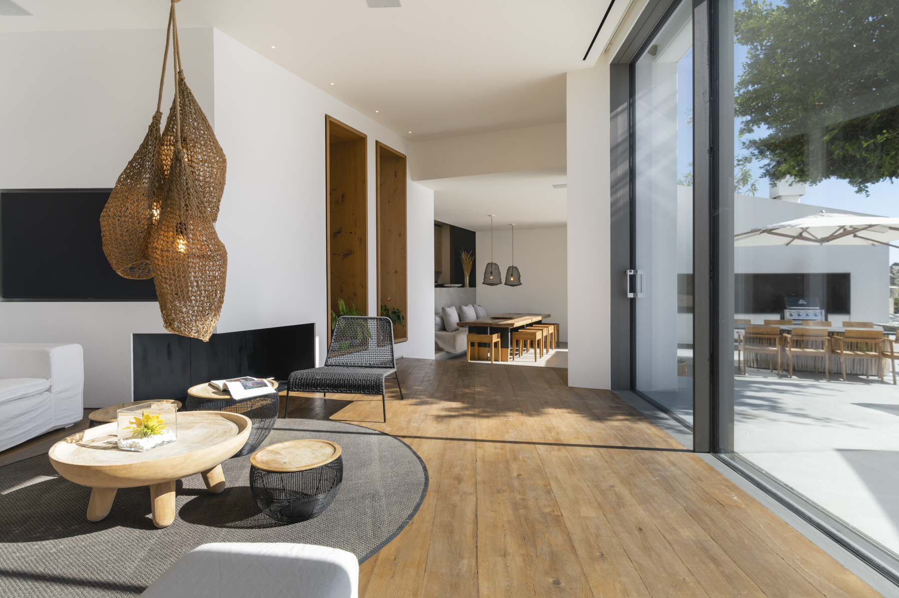 VILLA CAVE | MYKONOS VILLA RENTALS