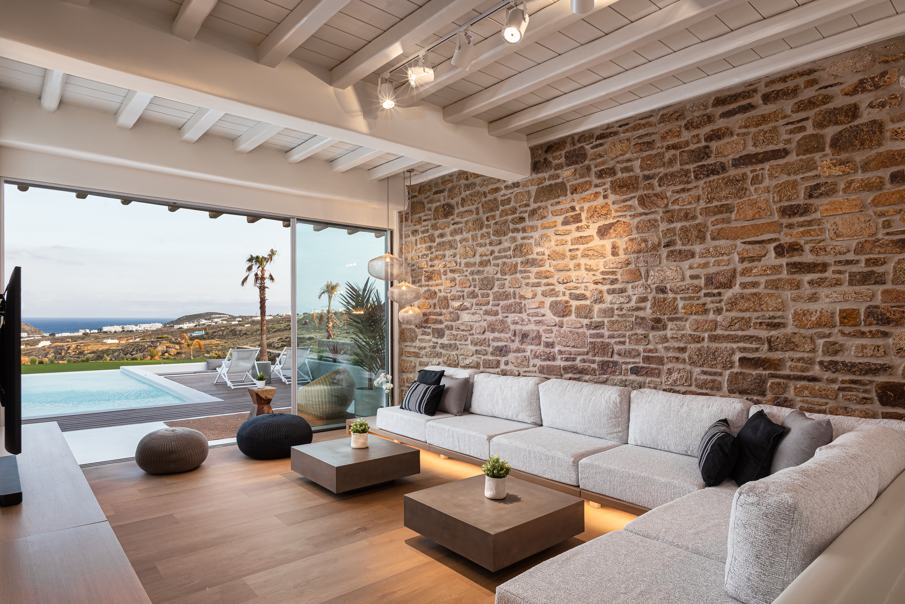 VILLA HORIZON | MYKONOS VILLA RENTALS