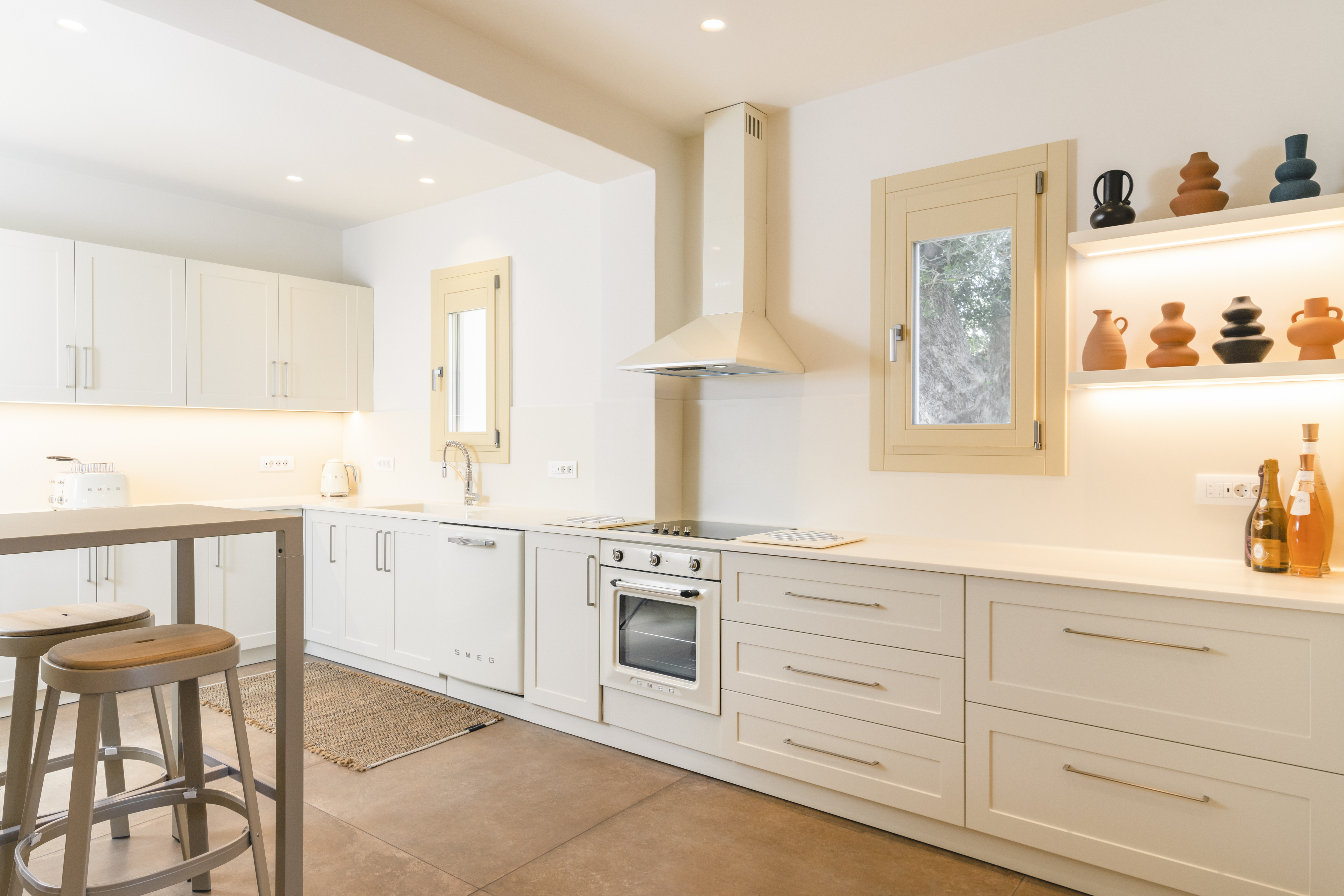 VILLA LUPO | MYKONOS VILLA RENTALS