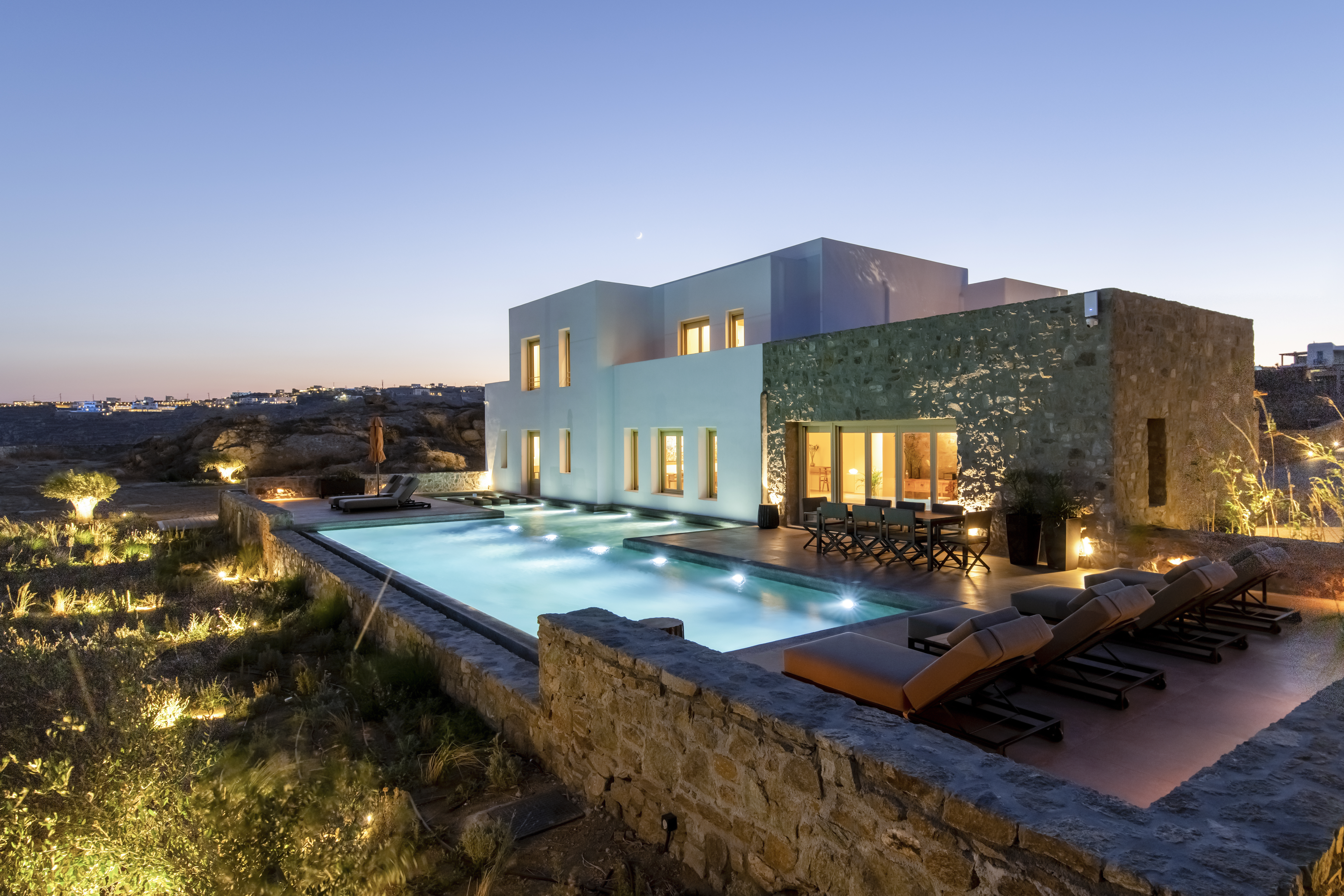 VILLA LUPO | MYKONOS VILLA RENTALS
