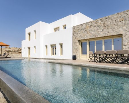 VILLA LUPO | MYKONOS VILLA RENTALS