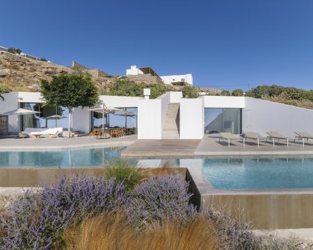 VILLA CAVE | MYKONOS VILLA RENTALS